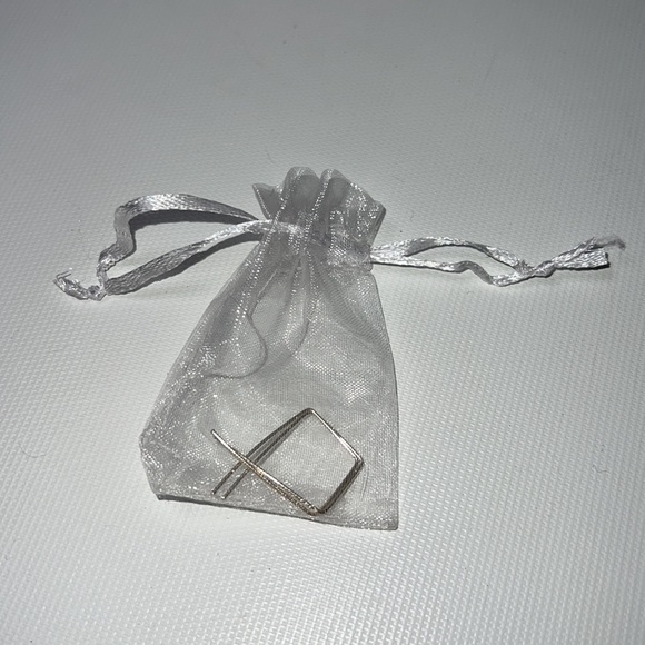 NEW Sterling Silver Abstract Fish Earrings - Picture 3 of 3